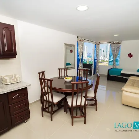 Homebeach Conquistador Apartment *